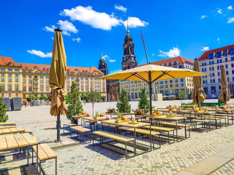 Altmarkt Dresden Sommer