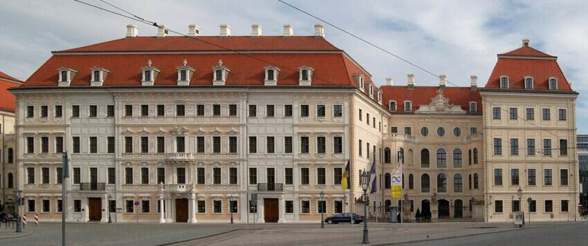Taschenbergpalais